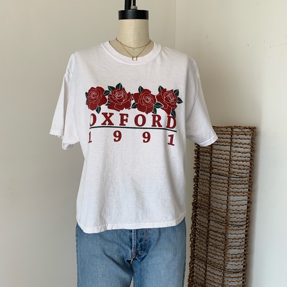 Brandy Melville Tops - Brandy Melville oxford roses Aleena T-shirt NWT